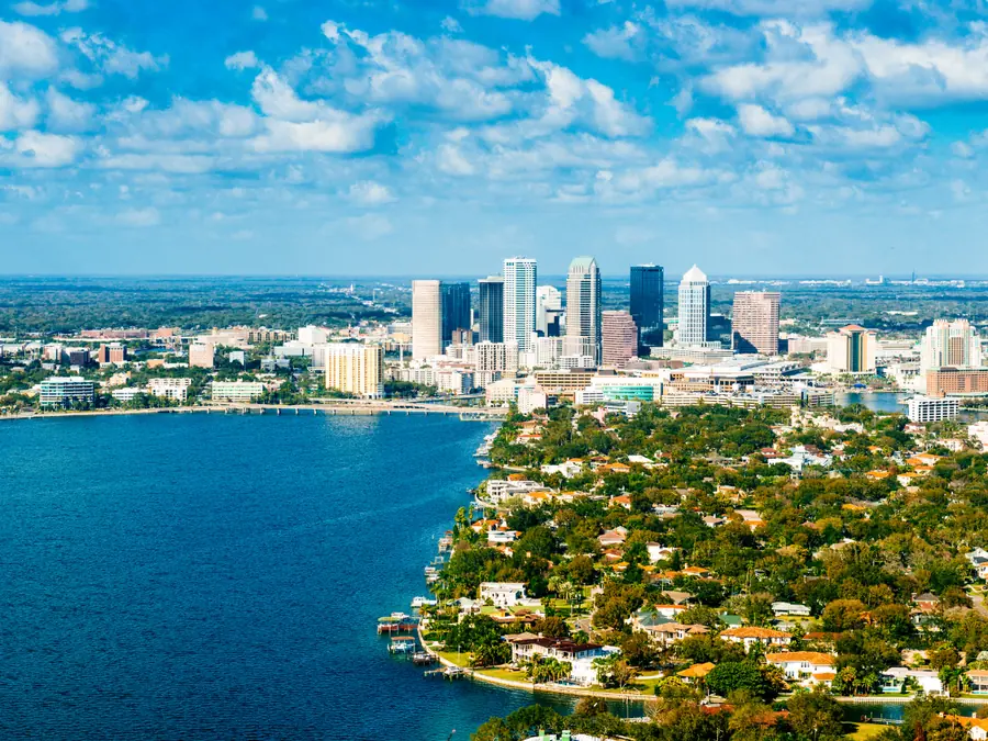 Mosquito Control in Tampa: Season, Prevention & What to Expect